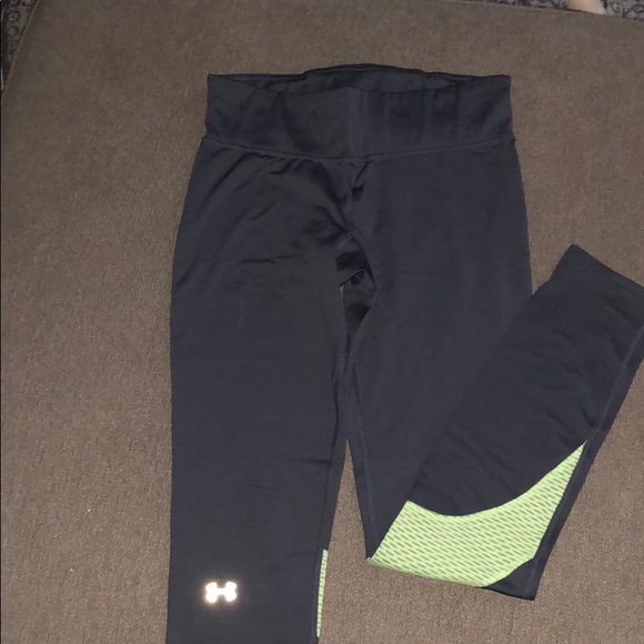 Long under armour leggings - Picture 3 of 6